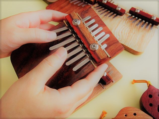 手作りサムピアノ