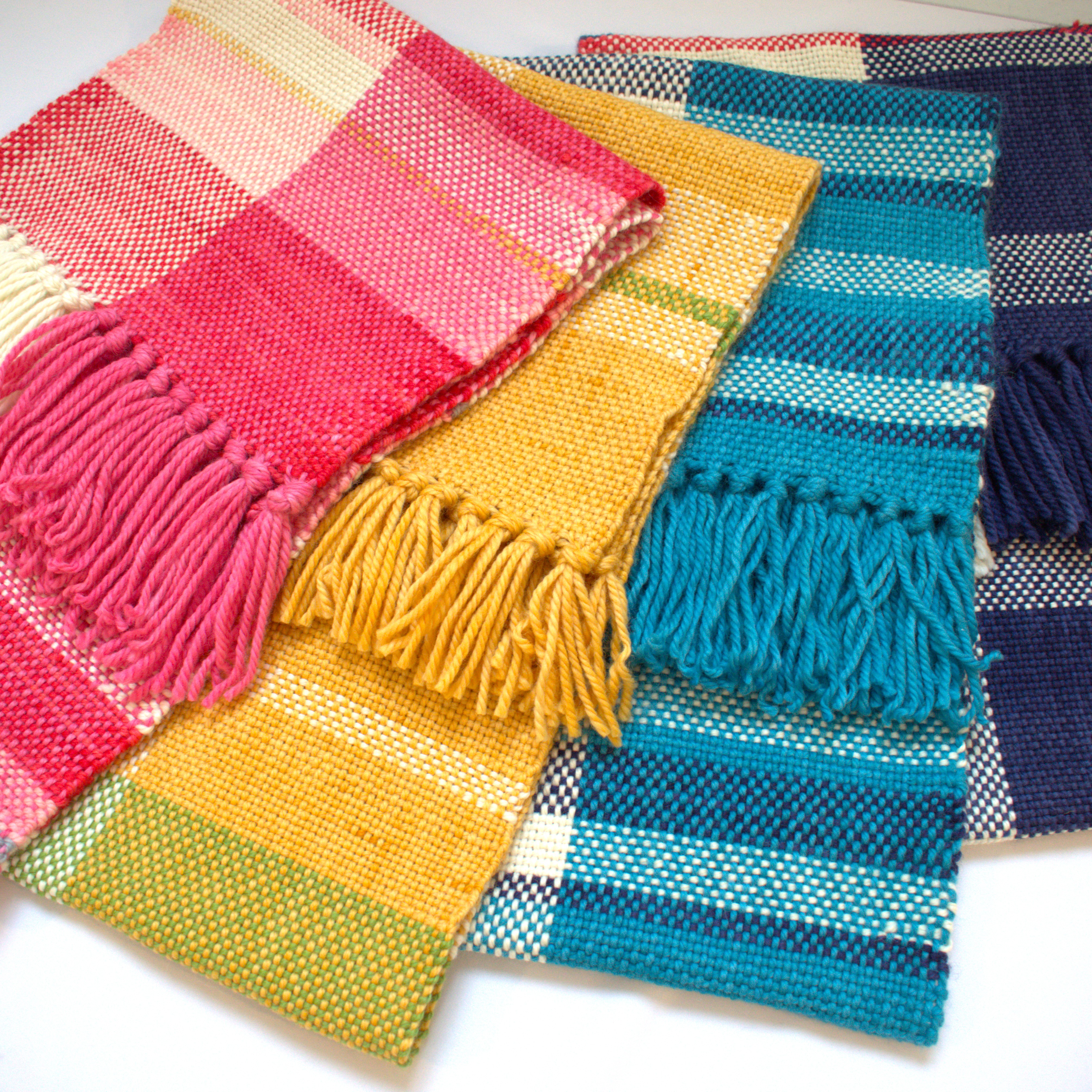 織機で毛糸のマフラーを織ろう　2日間コース