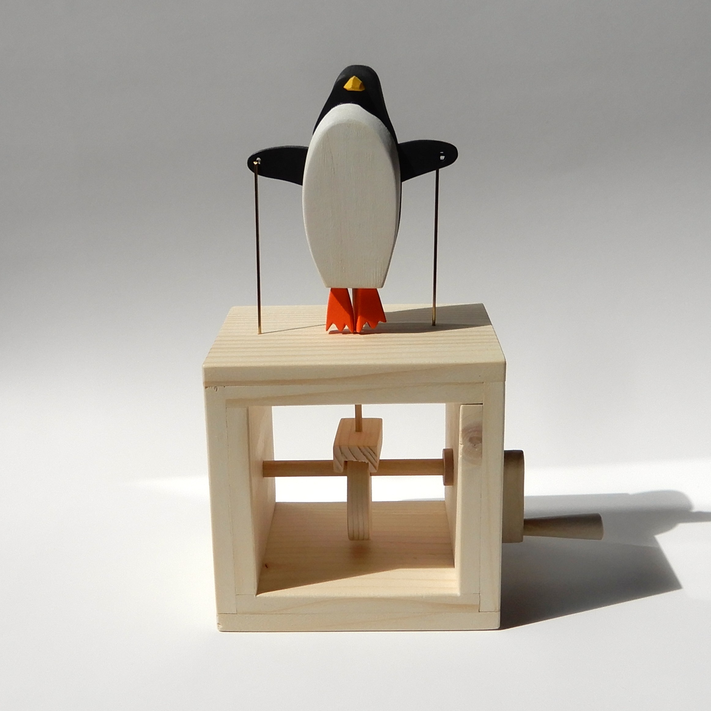 ペンギンのからくりおもちゃをつくろう